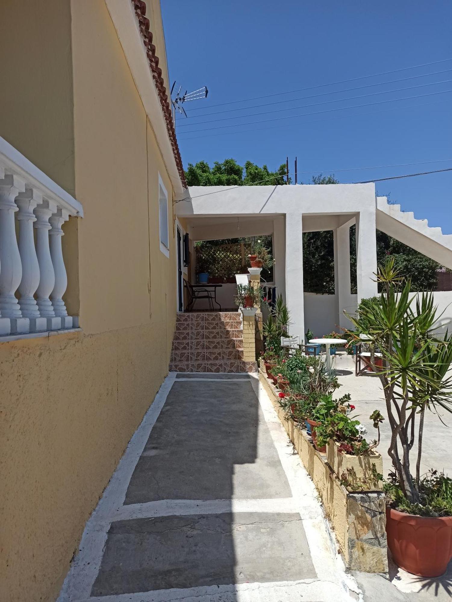 Ferienwohnung Dimitris House Petriti Exterior foto